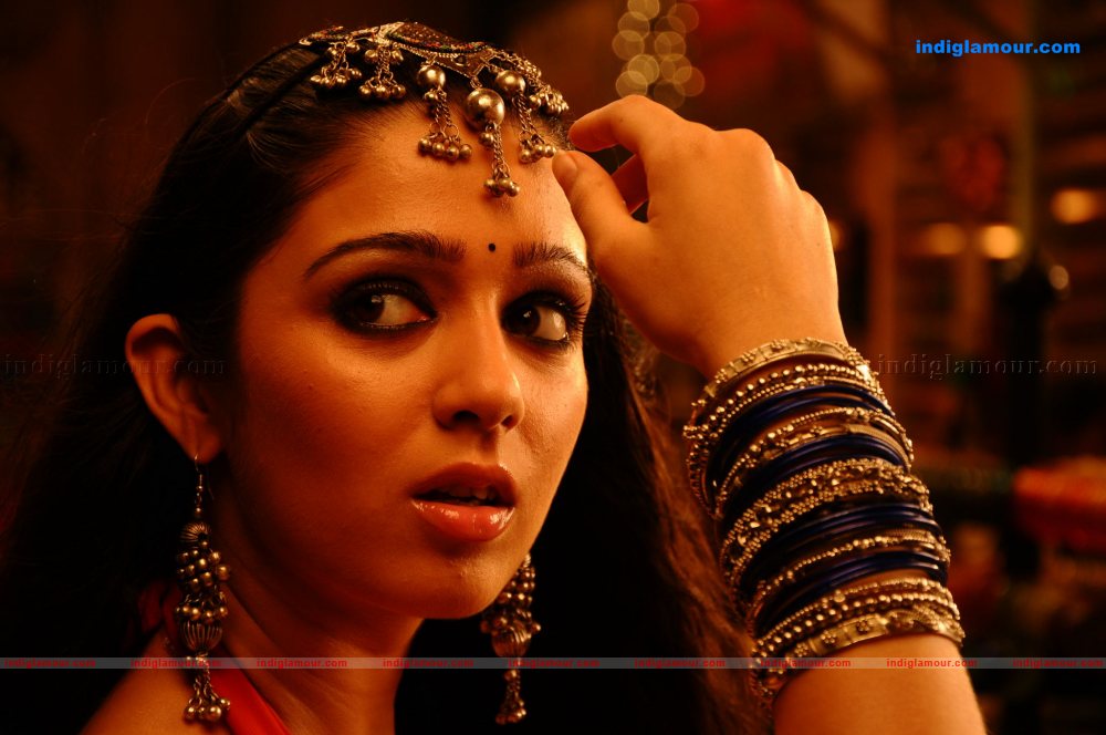 Charmi Actress hd photo
