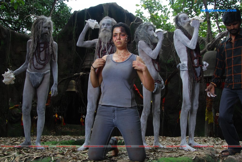 Charmi Actress hd photo