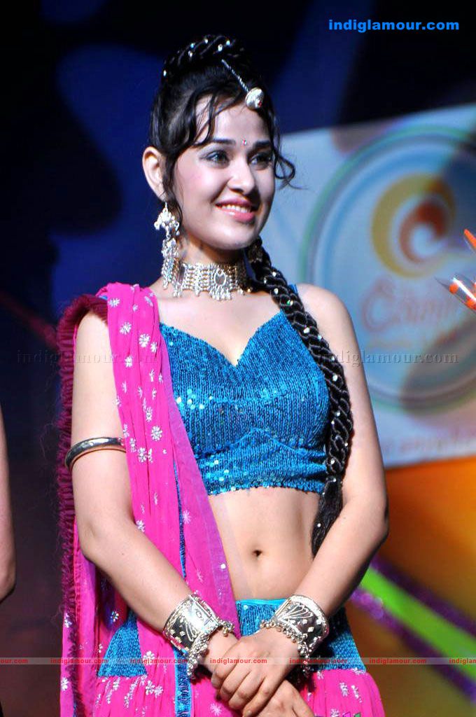 Nisha Kothari Actress hd photo