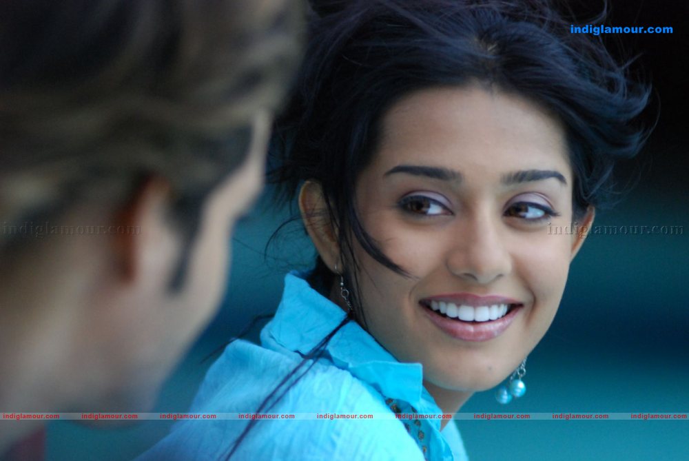 Amrita Rao Actress hd photo