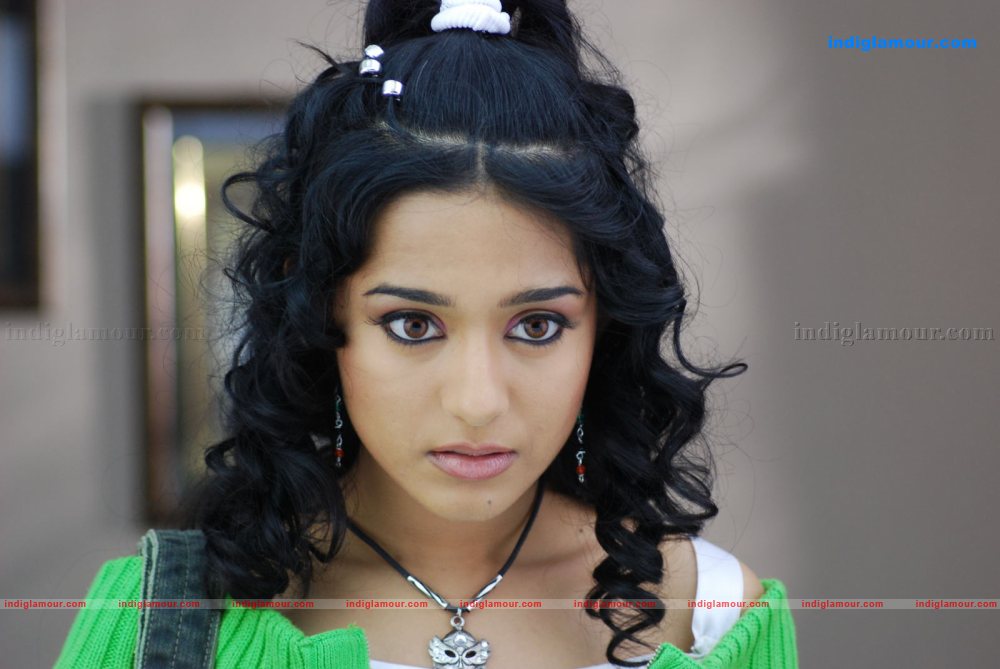 Amrita Rao Actress hd photo