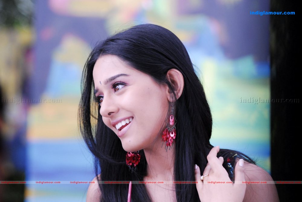 Amrita Rao Actress hd photo