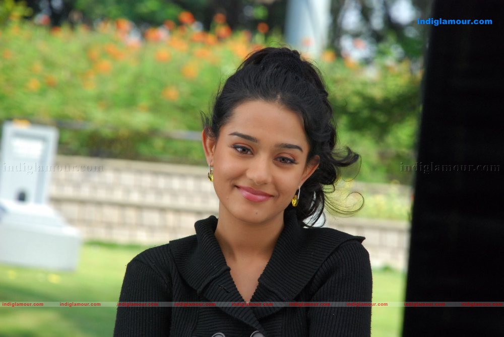 Amrita Rao Actress hd photo
