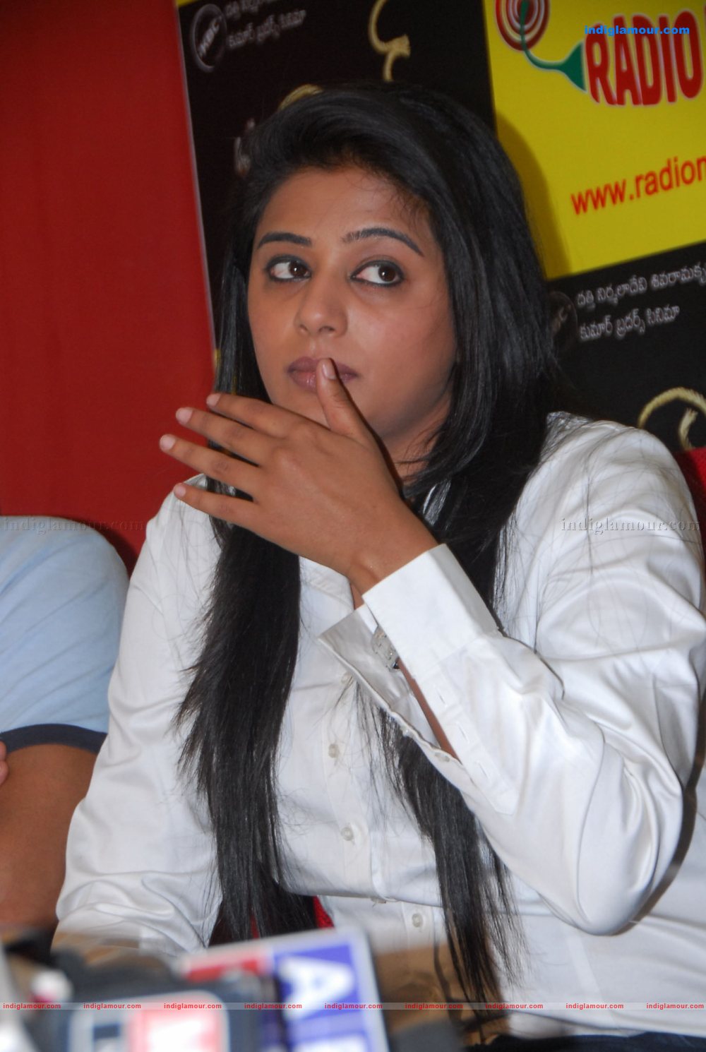 Priyamani Actress hd photo