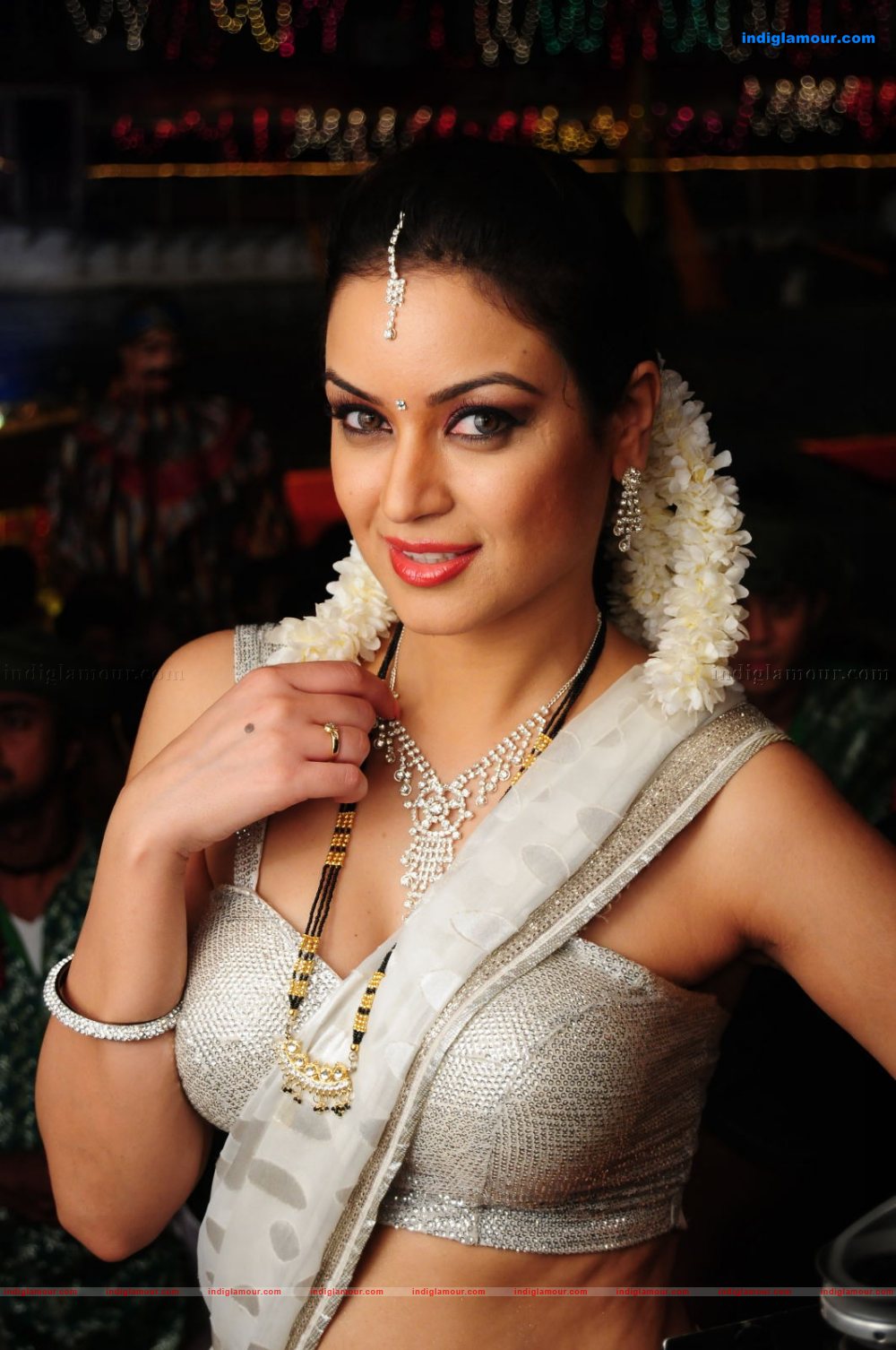 Maryam Zakaria Actress hd photo