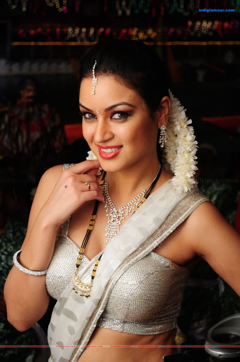 Maryam Zakaria Actress hd photo