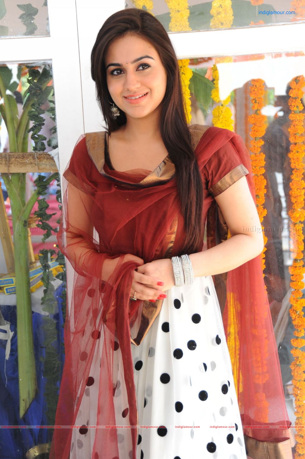 Aksha Actress hd photo