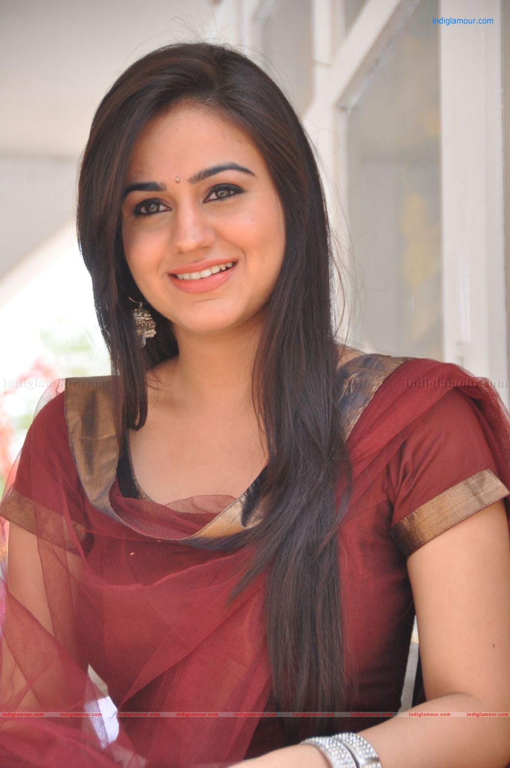 Aksha Actress hd photo