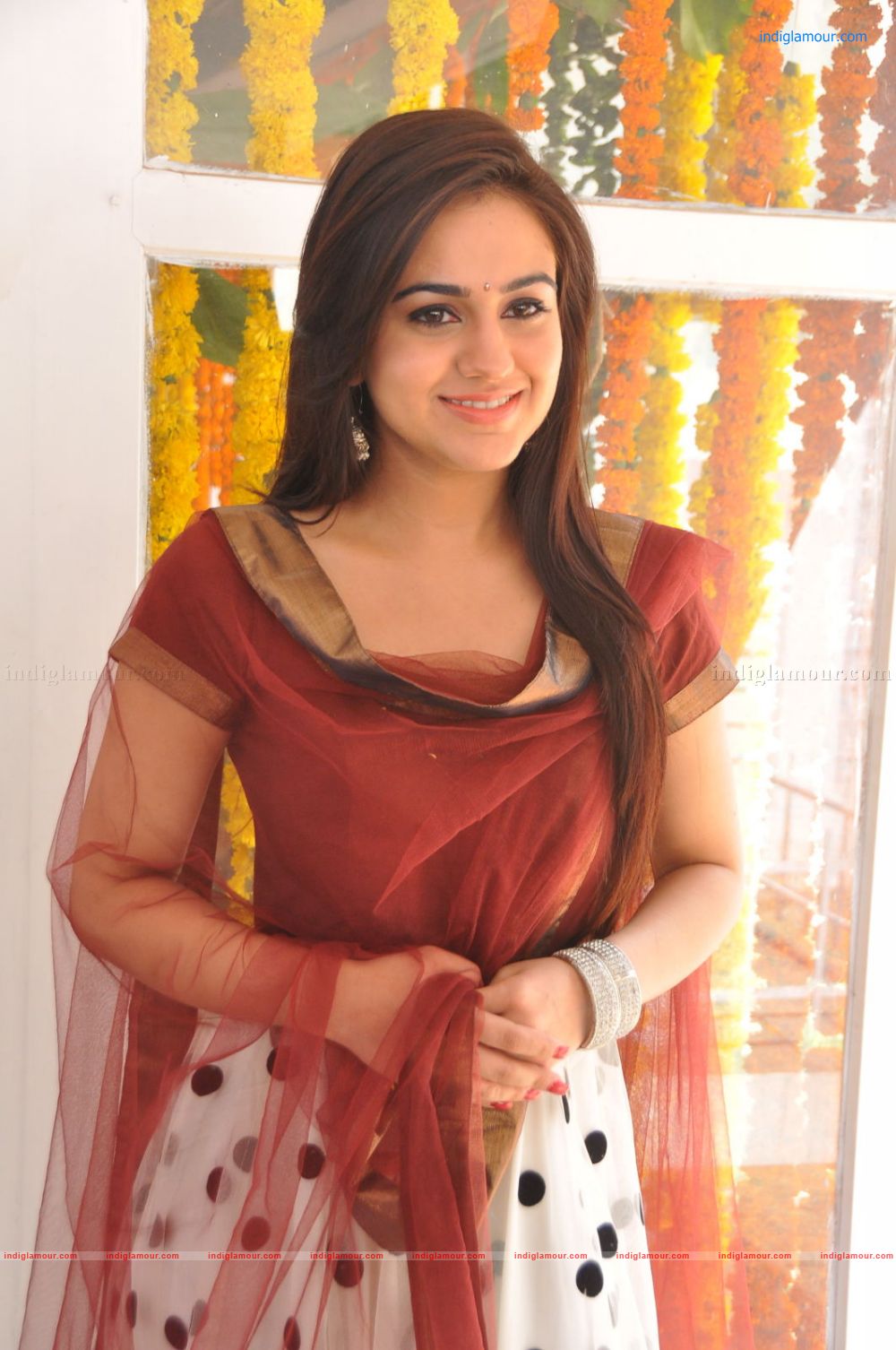 Aksha Actress hd photo