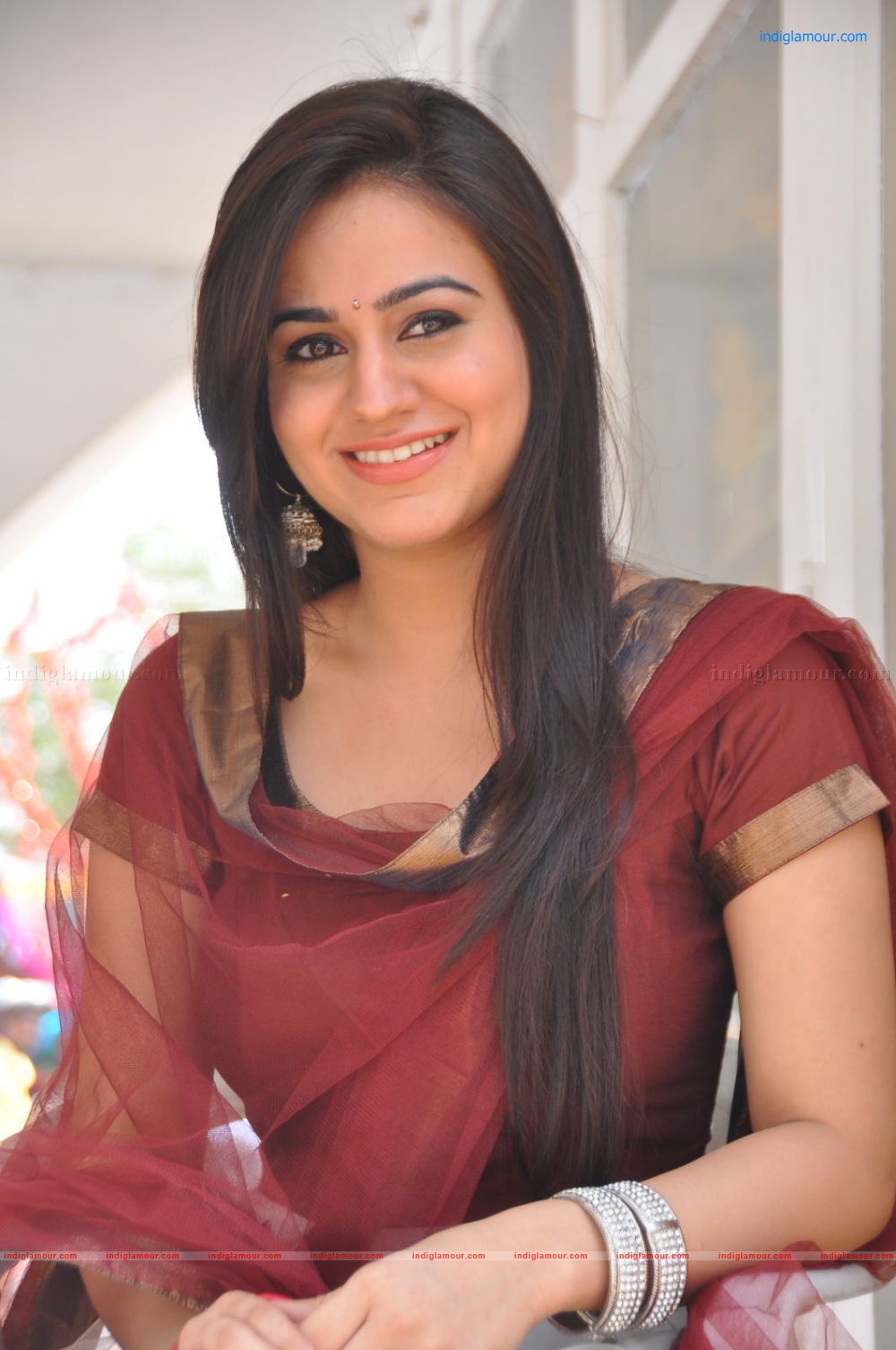 Aksha Actress hd photo