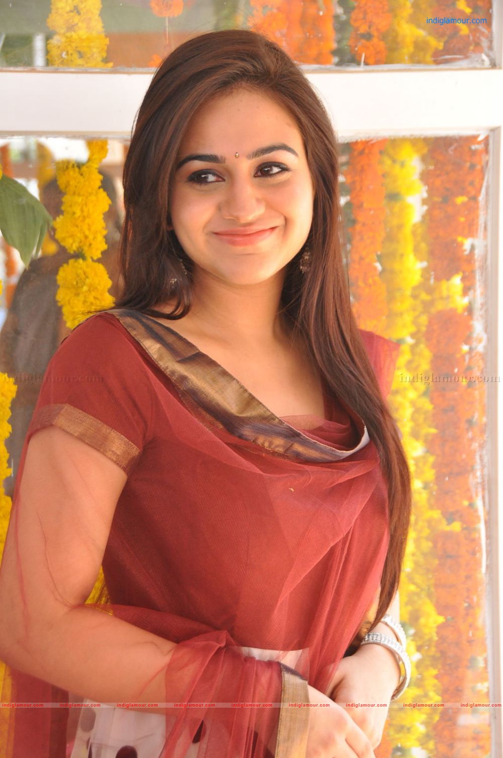 Aksha Actress hd photo