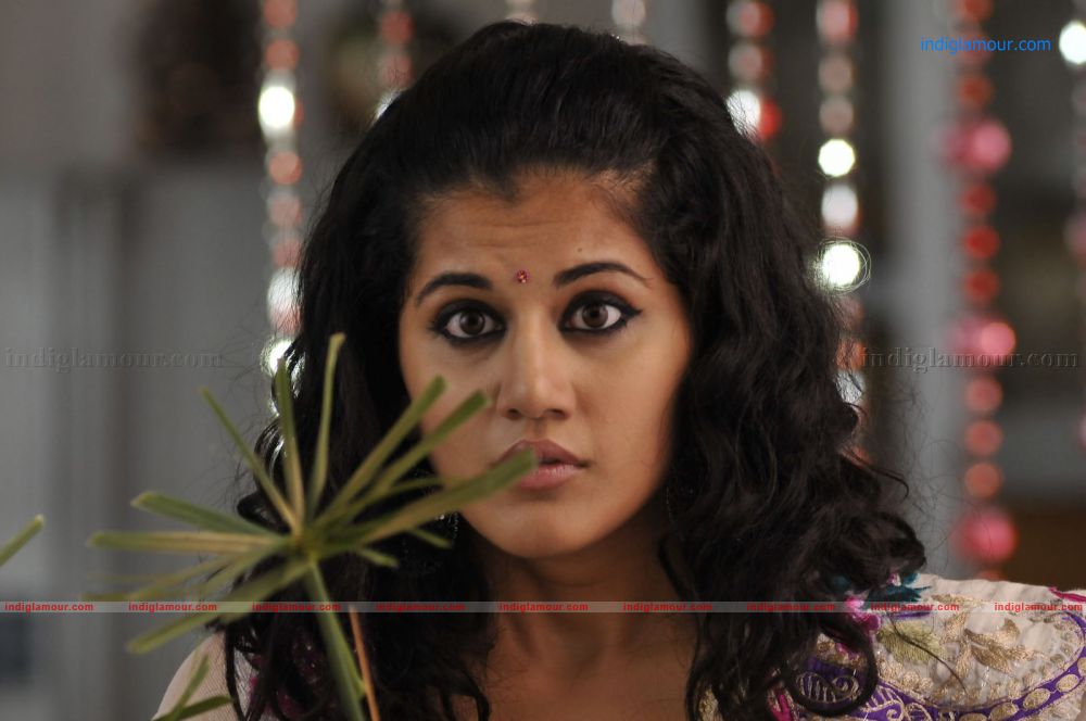 Tapasee Actress hd photo