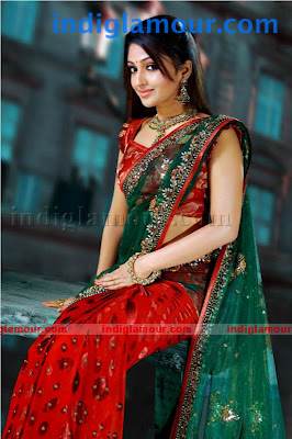 Mithra Kurian Actress hd photo