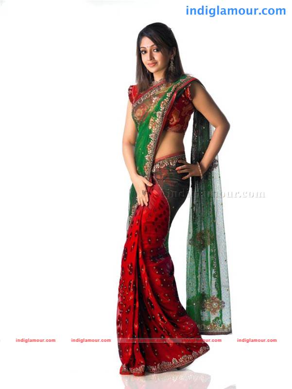 Mithra Kurian Actress hd photo