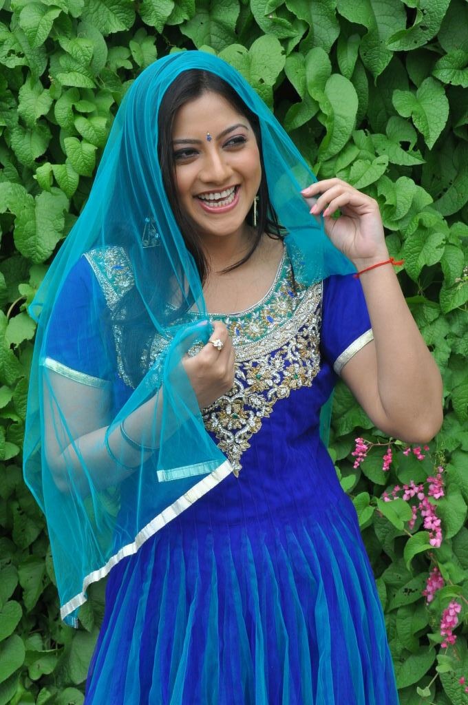Keerthi Chawla Actress hd photo