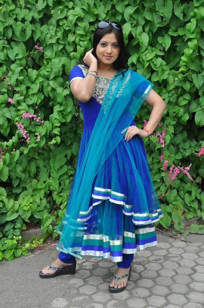 Keerthi Chawla Actress hd photo