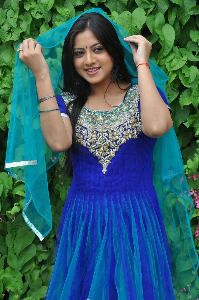 Keerthi Chawla Actress hd photo