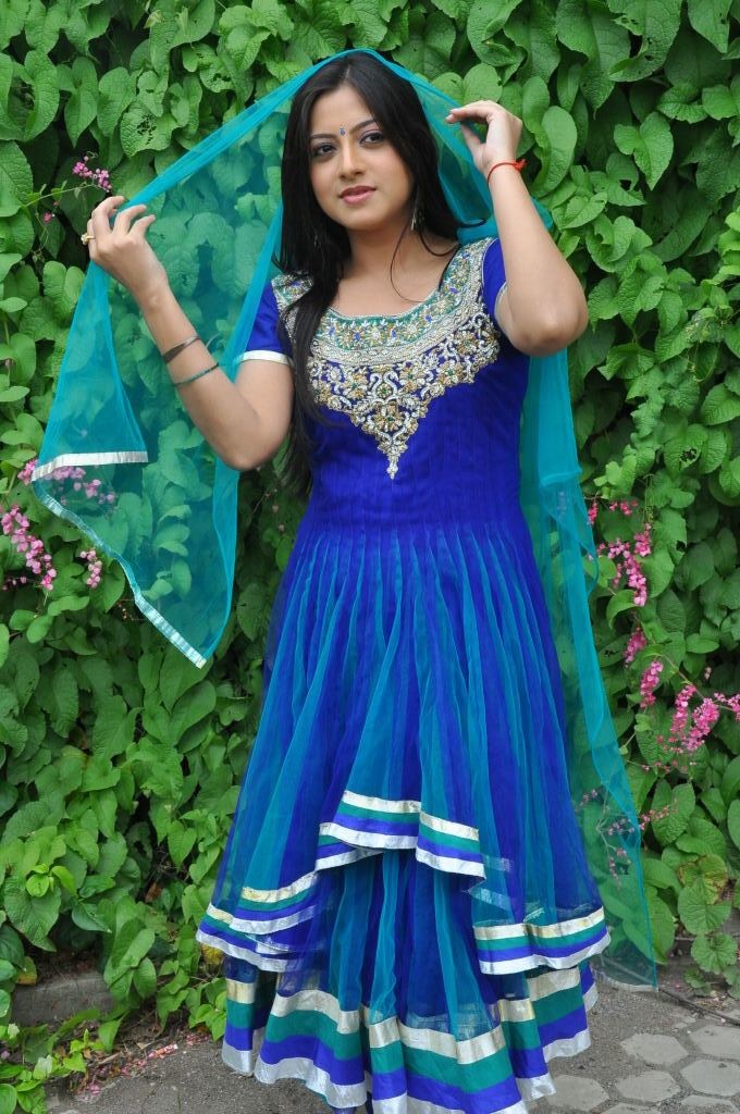 Keerthi Chawla Actress hd photo