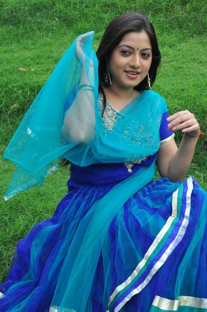 Keerthi Chawla Actress hd photo