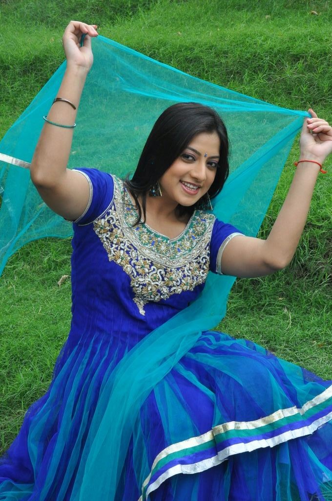 Keerthi Chawla Actress hd photo