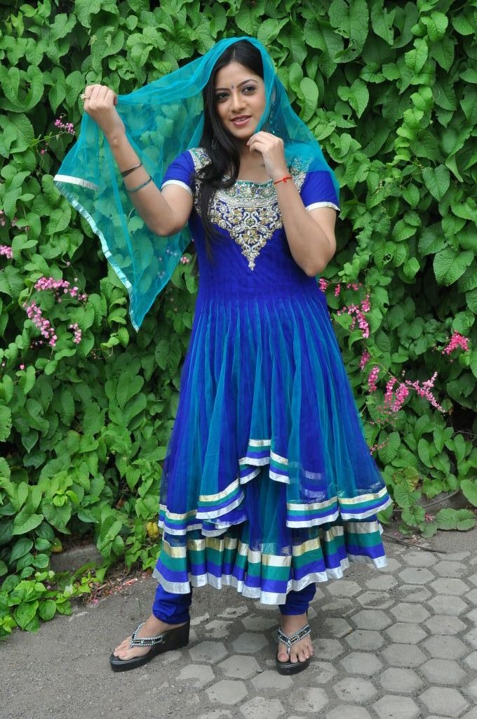 Keerthi Chawla Actress hd photo
