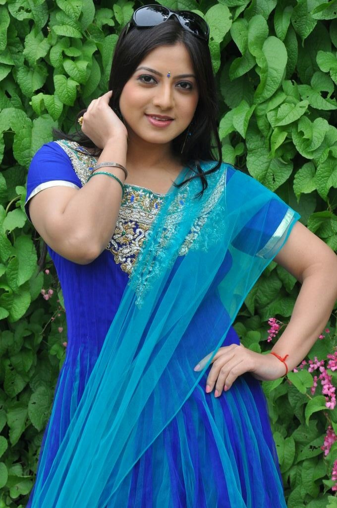 Keerthi Chawla Actress hd photo