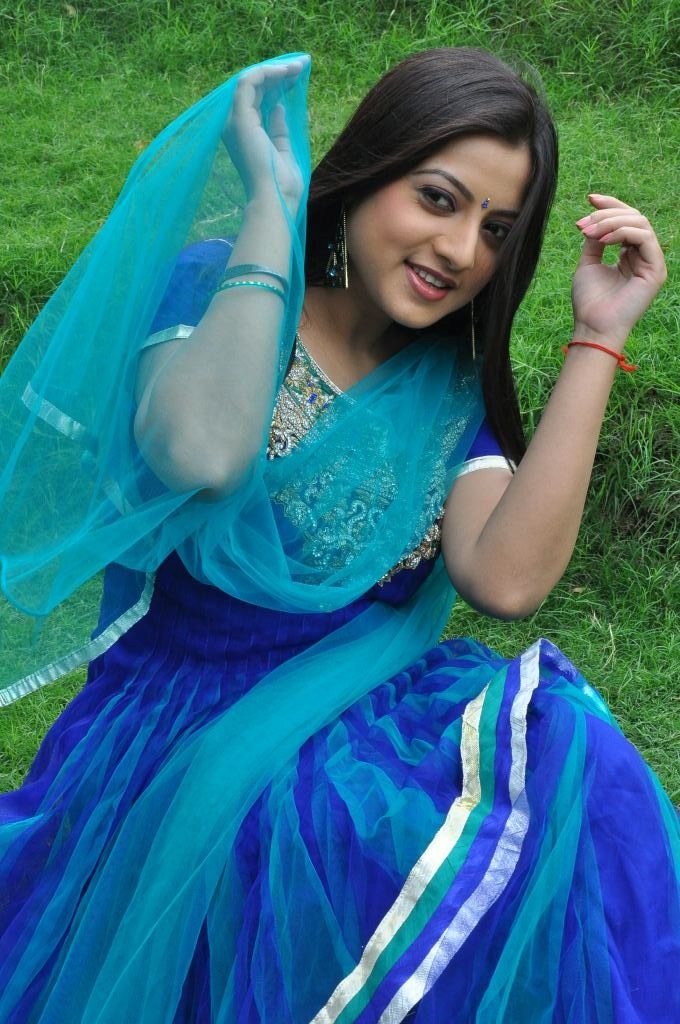 Keerthi Chawla Actress hd photo