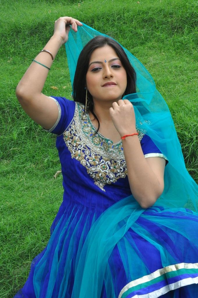 Keerthi Chawla Actress hd photo