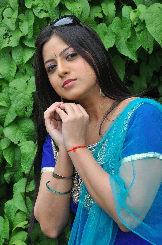 Keerthi Chawla Actress hd photo