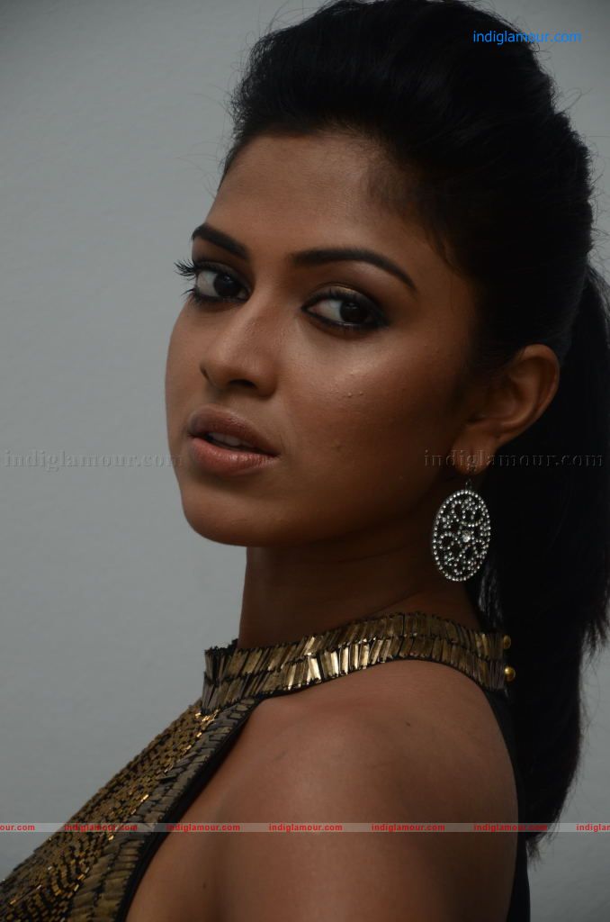 Amala Paul Actress hd photo