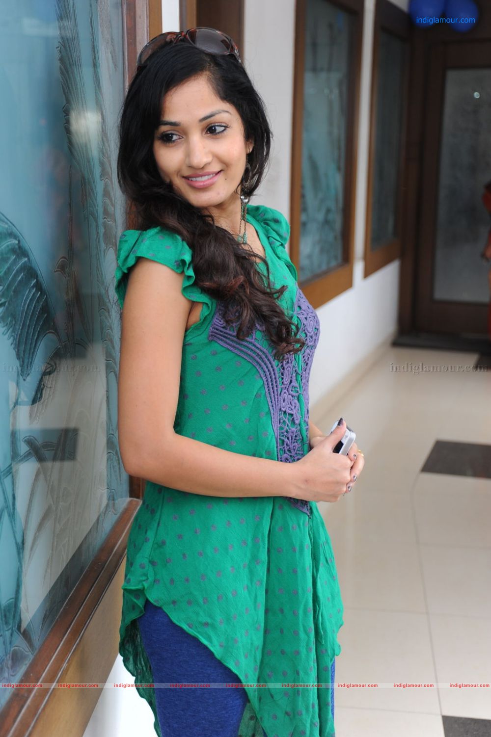 Madhavi Latha Actress hd photo