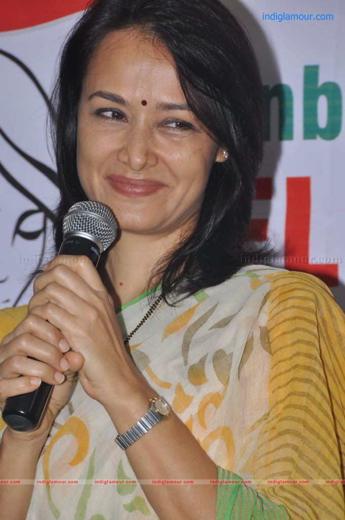 Amala Actress hd photo