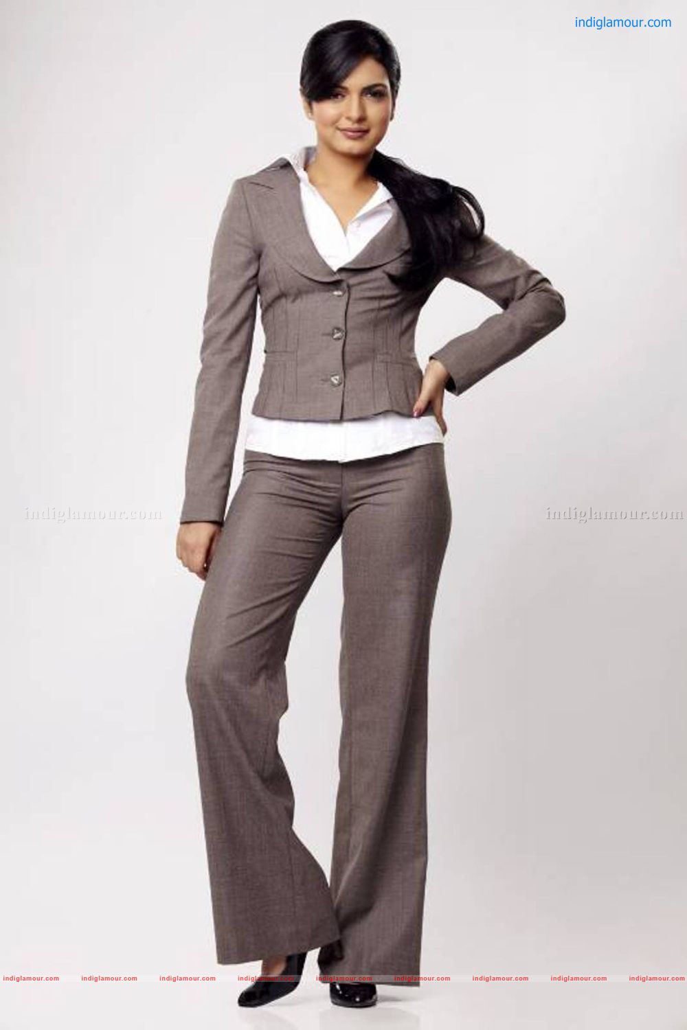 Niharika Singh Actress hd photo