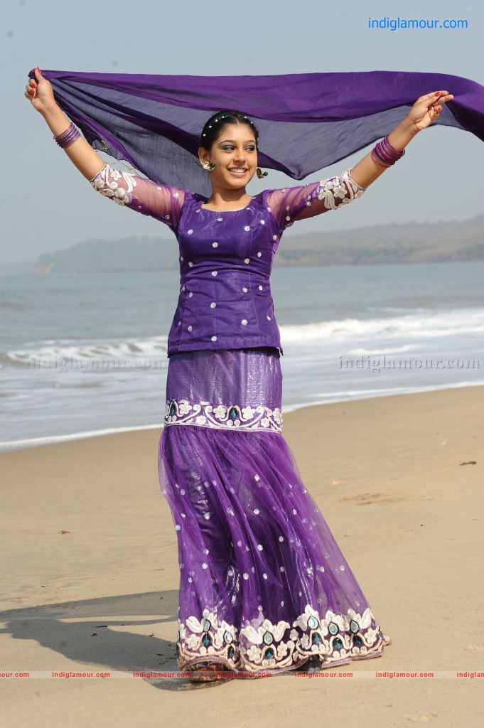 Niti Taylor Actress hd photo