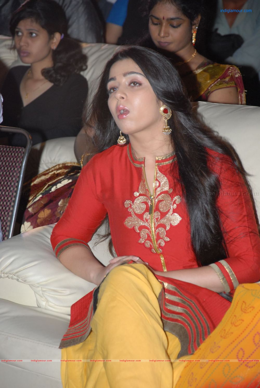 Charmi Actress hd photo
