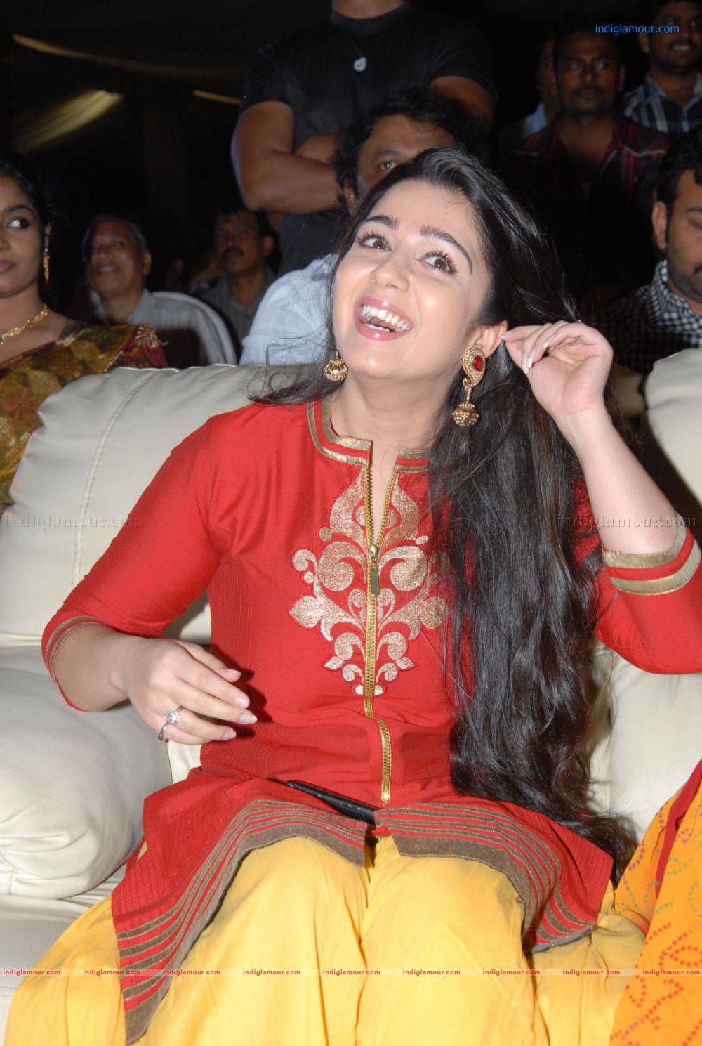 Charmi Actress hd photo