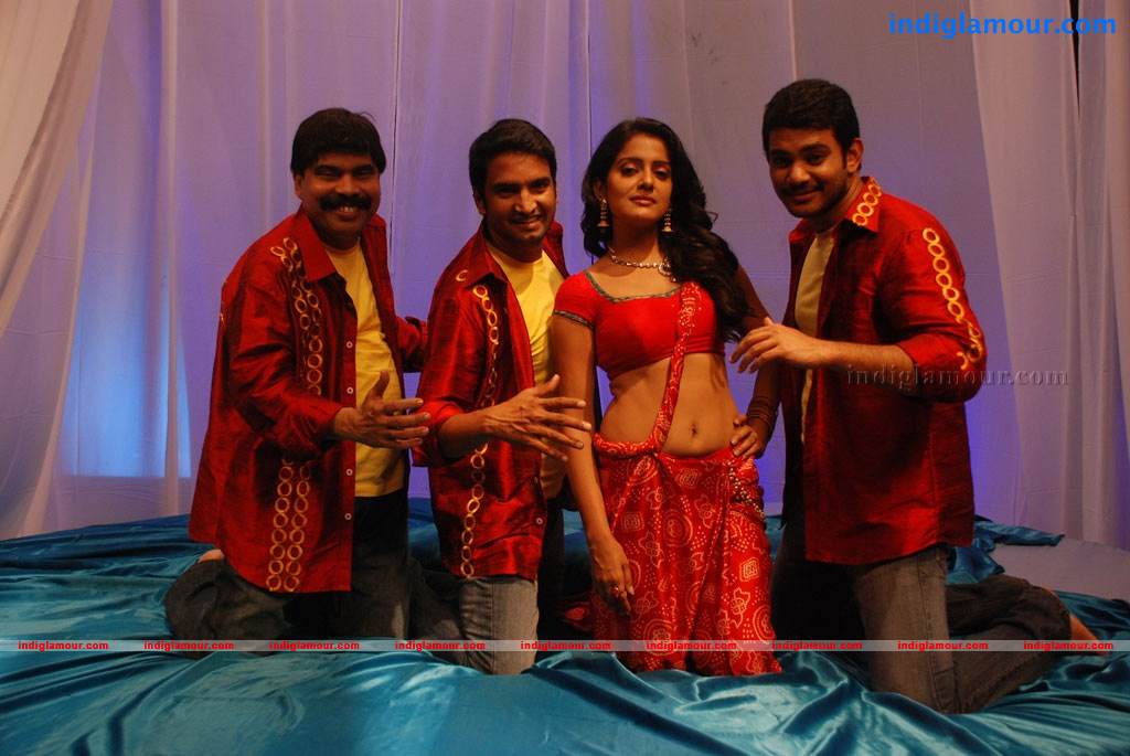 Kanna Laddu Thinna Aasaiya Actress hd photo