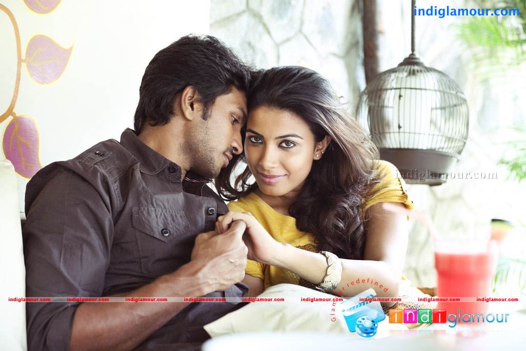 Shivani Movie hd photo