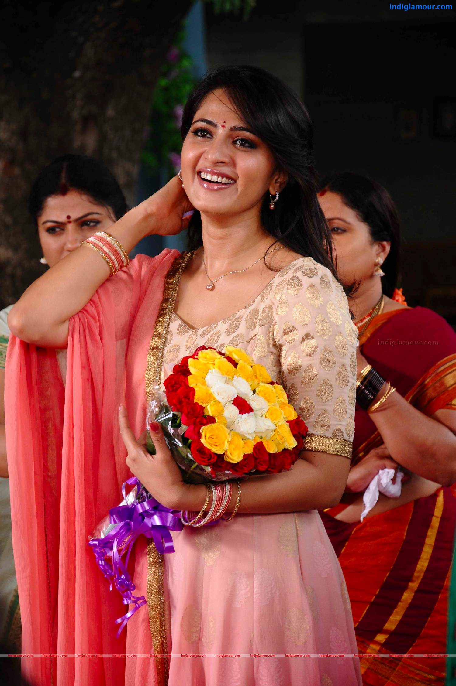 Anushka Actress hd photo