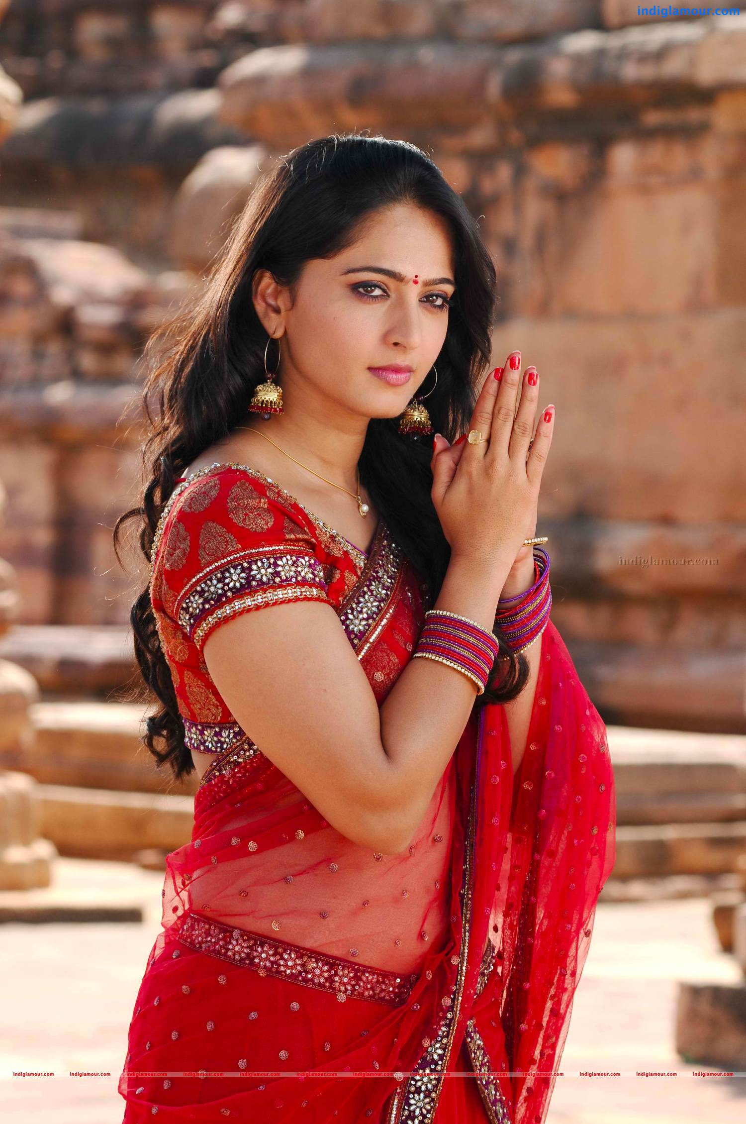Anushka Actress hd photo