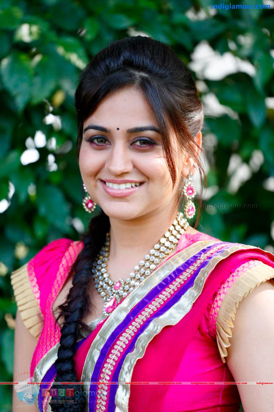 Aksha Actress hd photo