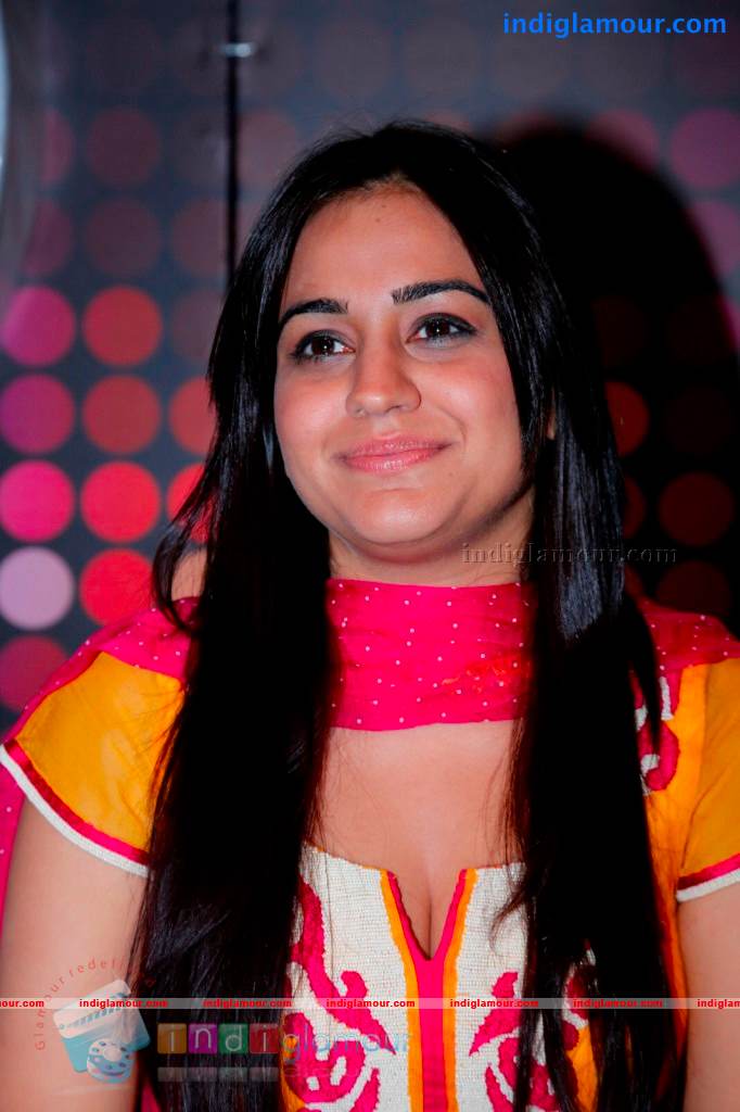 Aksha Actress hd photo