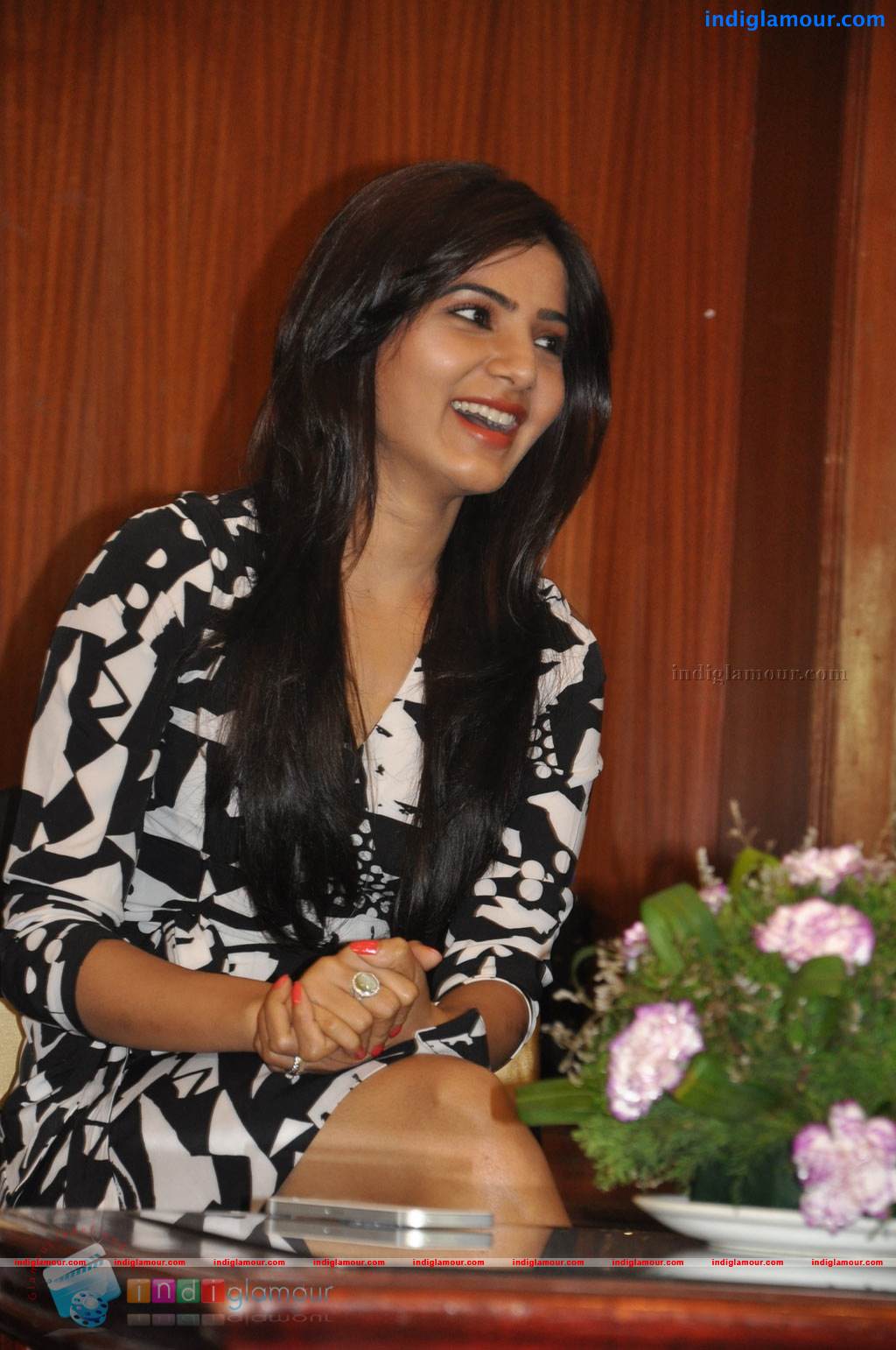 Samantha Actress hd photo