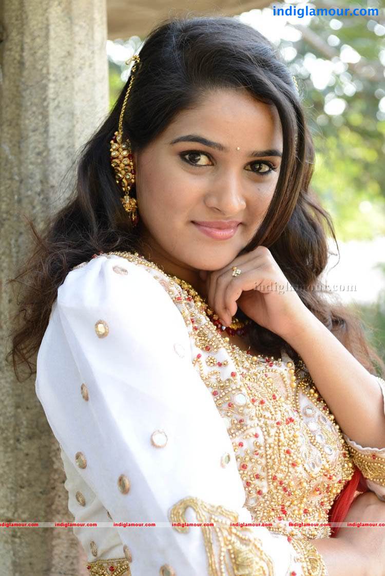 Monisha Actress hd photo