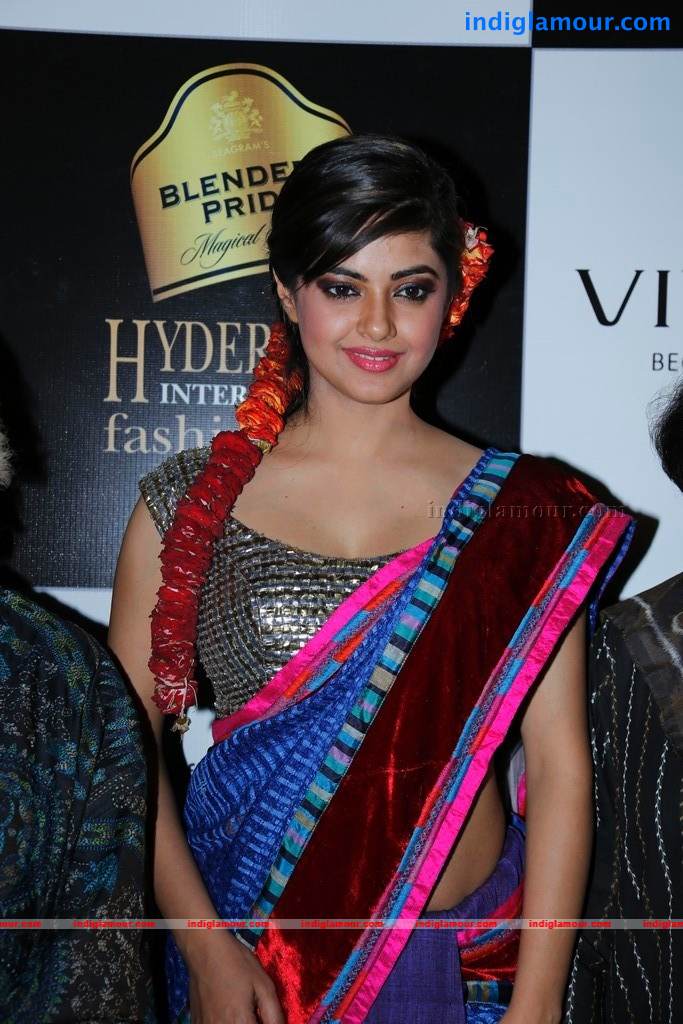 Meera Chopra Actress hd photo