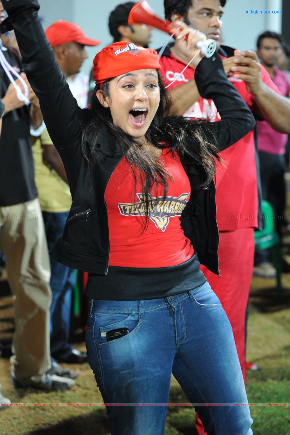 Charmi Actress hd photo