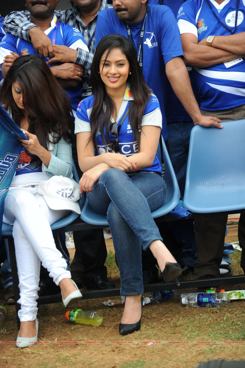 Nikesha Patel Actress hd photo