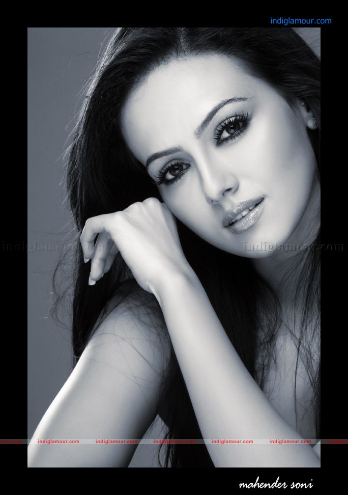 Sana Khan Actress hd photo