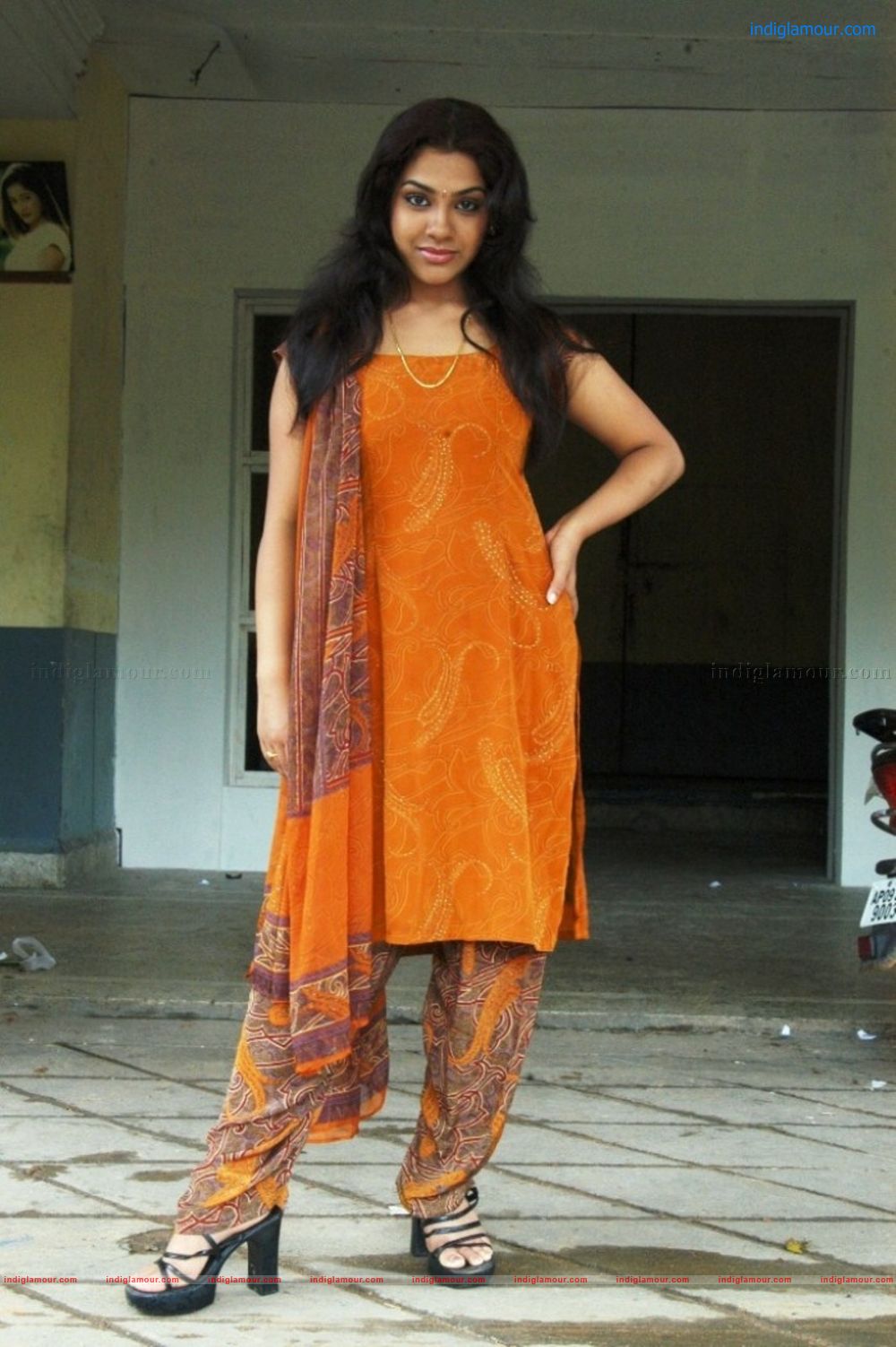 Sandhya Actress hd photo