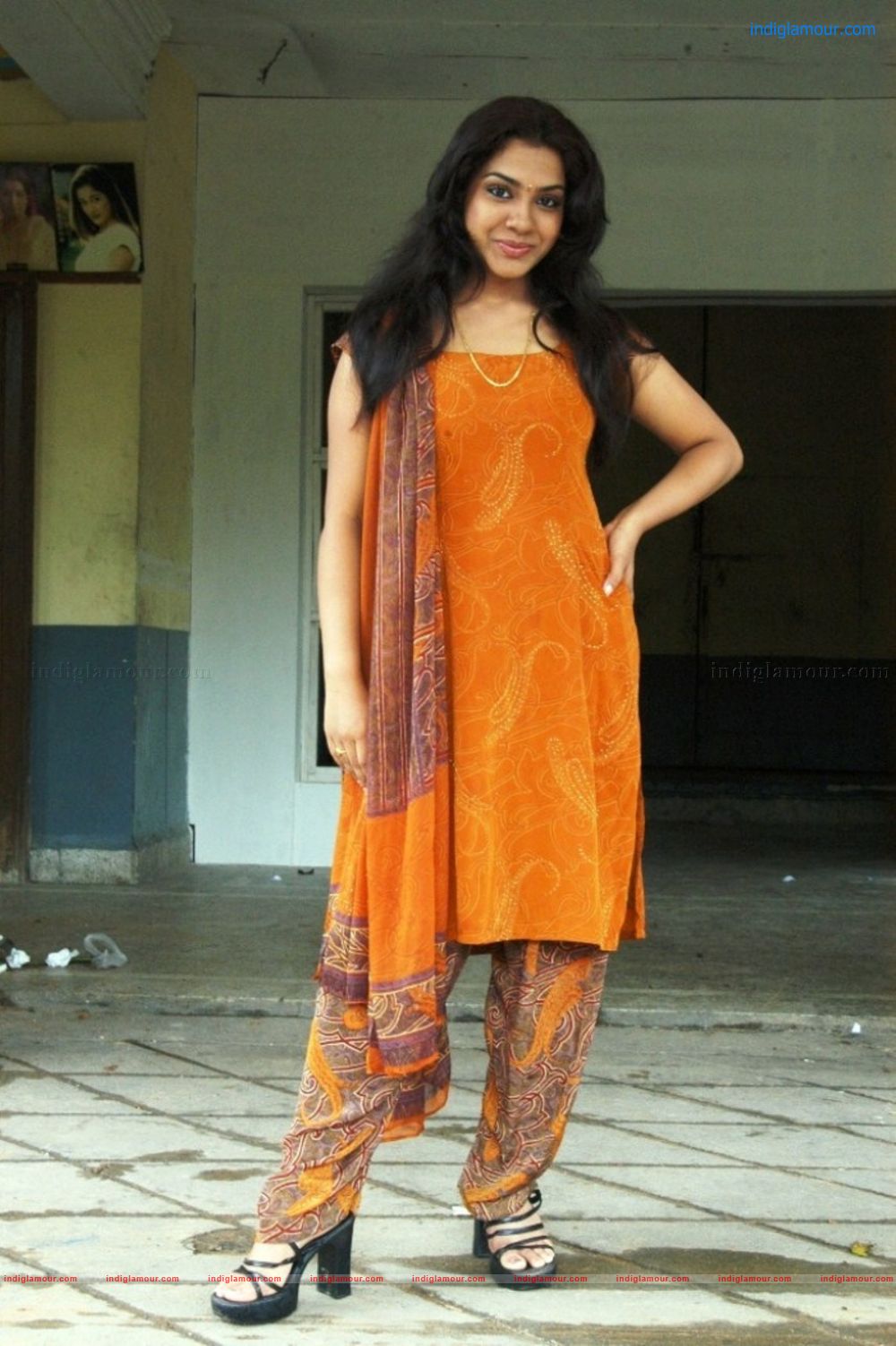 Sandhya Actress hd photo